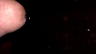 1080p un ouvrier costaud sest fait prendre en train de se branler dans un escalier