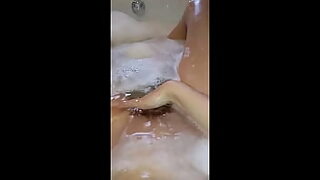 18 year nude bathing