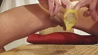 1sr time milk from nipple