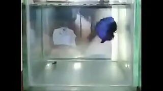 awek tudung isap kote