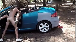 1080p un ouvrier costaud sest fait prendre en train de se branler dans un escalier