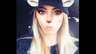 1080p un ouvrier costaud sest fait prendre en train de se branler dans un escalier