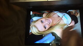 1 girl 4 boys at a time 1 in moutn 2 in vagina 1 in 2 hole
