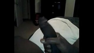 18years old boy fuck her mom