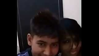 18 sal ki ladki sexy video on teens