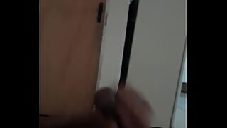 pai obrigando filha a tranzar