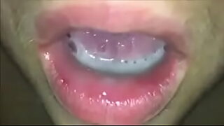 tragando leche