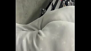 ass shaking