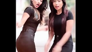 18 sal ki ldki ke sharee me xxx video