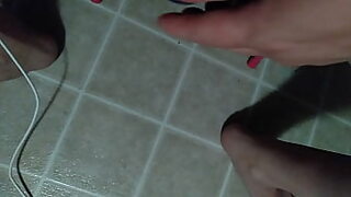 a girl doing sex with toys xxx