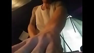 18 year girl boob show