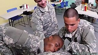 2 army man rapping a girl