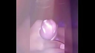 ass shaking up close