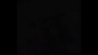 1080p un ouvrier costaud sest fait prendre en train de se branler dans un escalier