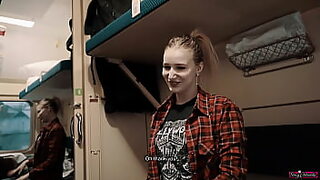 1080p un ouvrier costaud sest fait prendre en train de se branler dans un escalier