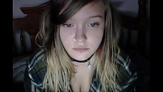 2 teens webcam