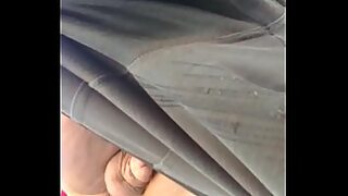 1 girl 4 boys at a time 1 in moutn 2 in vagina 1 in 2 hole