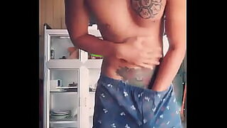aunty changing hidden cam