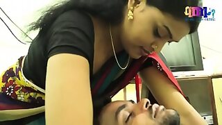 18 year girl first time indian sex