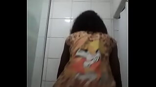 anis tengah malam minggu ni melayu