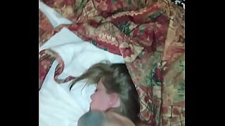 18 year old breaks the seal of the pussy with her step brothers big