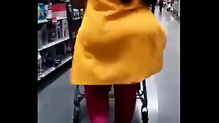 18 year old breaks the seal of the pussy with her step brothers big