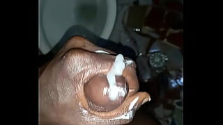 1 girl 4 boys at a time 1 in moutn 2 in vagina 1 in 2 hole
