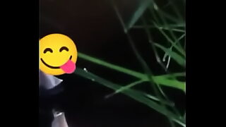 agacharse para cojer el jabon