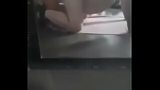 1 bot many girls