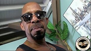 18 black