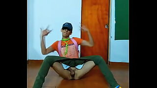 18 pinay solo