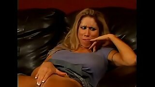 1 girl 4 boys at a time 1 in moutn 2 in vagina 1 in 2 hole