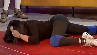 17 virgin hairy push