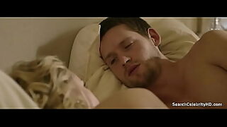 1 girl 4 boys at a time 1 in moutn 2 in vagina 1 in 2 hole