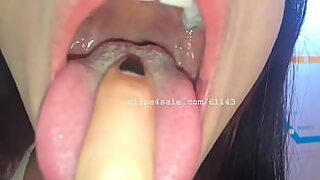abbey rain hangbang
