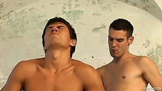 2 teen masturbate beach