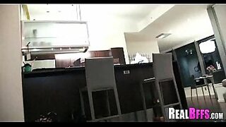 comi ela dormindo prima