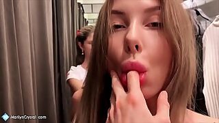 18 year old sweetie gets fuck by her boyfriend