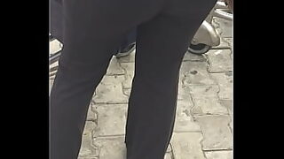 bhabhi ko pelta huaa video bur pr harmans gira huaa