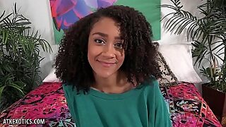 1 girl 4 boys at a time 1 in moutn 2 in vagina 1 in 2 hole