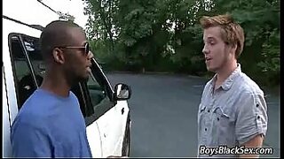 2 blacks fuck a blondie