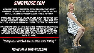 10 sec10 sec stepmother shares hotel bed without clothes with horny stepson alison tylor