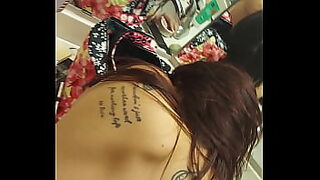 10 sec the naughty boy stripped off moms sari and fucked her hard