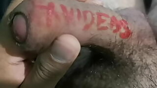 10 saal ke larki ke boor me mota lnd kaishe dale