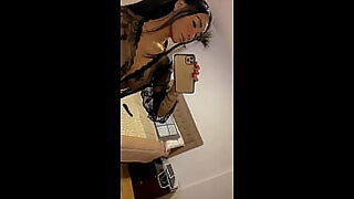 1st time sex 18 year old open seel