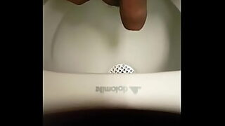 aunty bath spy cam