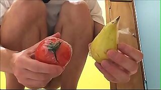 aunal fruit eat