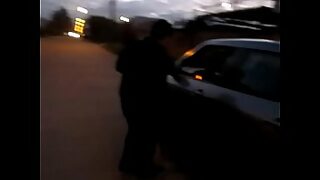 1080p un ouvrier costaud sest fait prendre en train de se branler dans un escalier