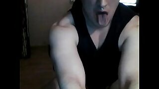 18 yo gets pounded by big dick