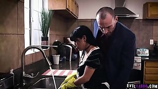 21naturalsex with employee is fucked by her boss at office